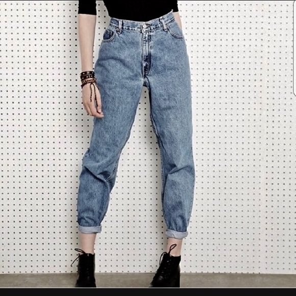 Levi's Denim - True Vintage Levi’s 550 High Rise Tapered Mom Jean